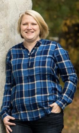 Nicola Bywater, M.GIS, AACC